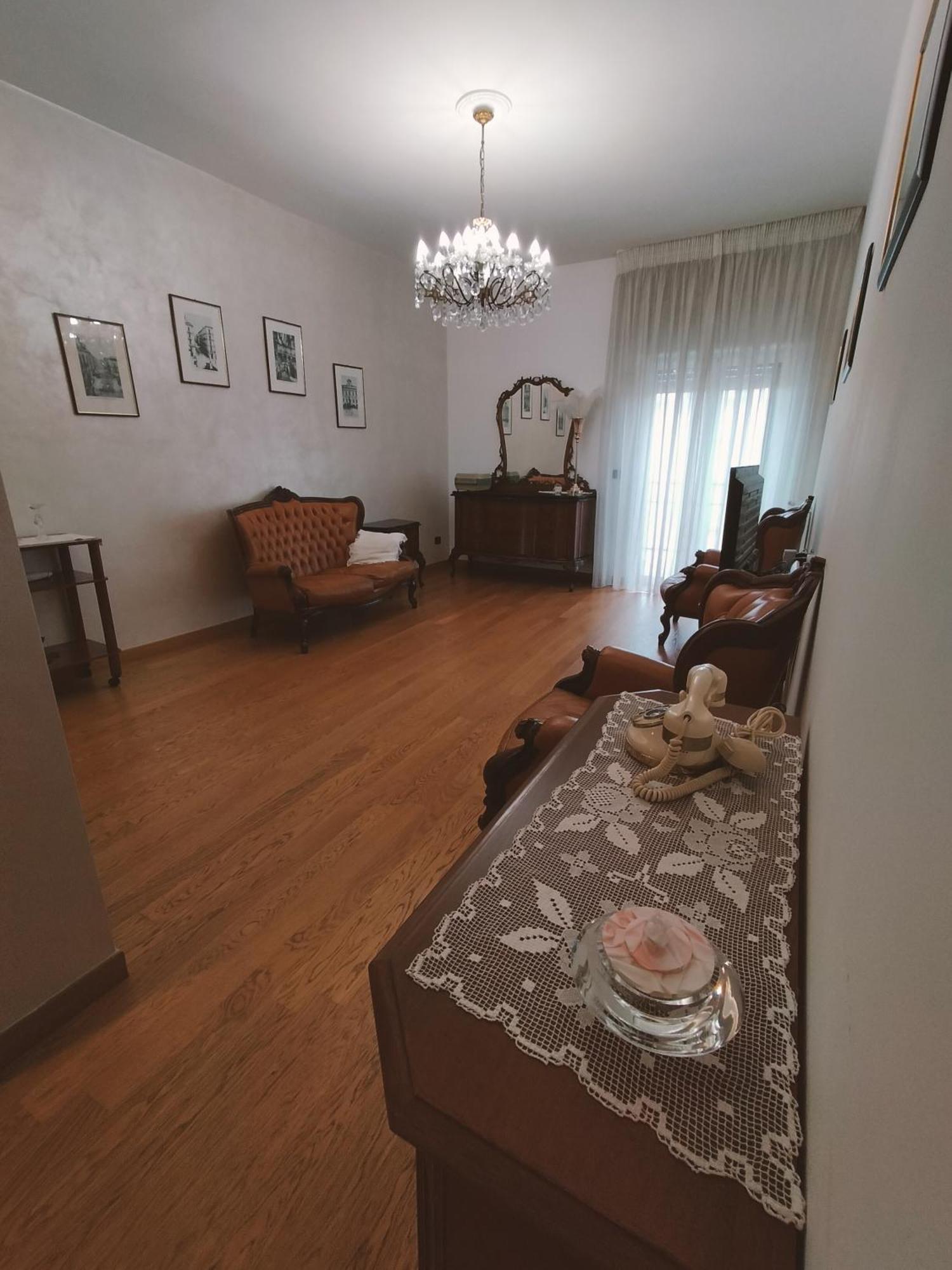 Bari 68 - Comfort Moderno & Fascino Antico Buitenkant foto